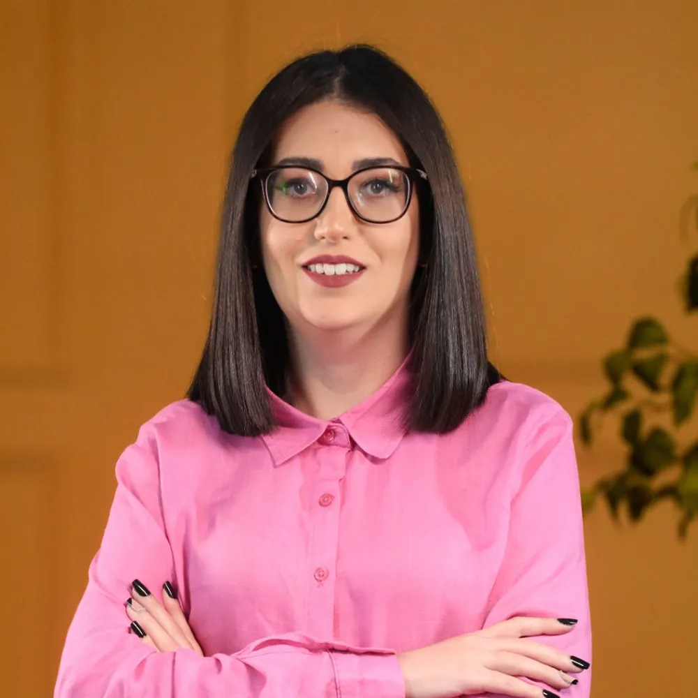 Mirela Carlos Roldão